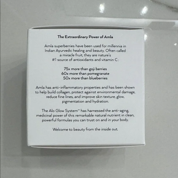 NIB ALO GLOW SYSTEM LUMINIZING FACE MOISTURIZER - Picture 6 of 6